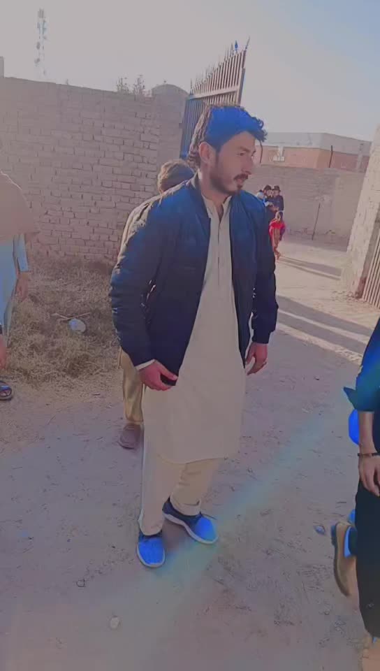 @꧁༺ذِيْشٰانْ ༻꧂