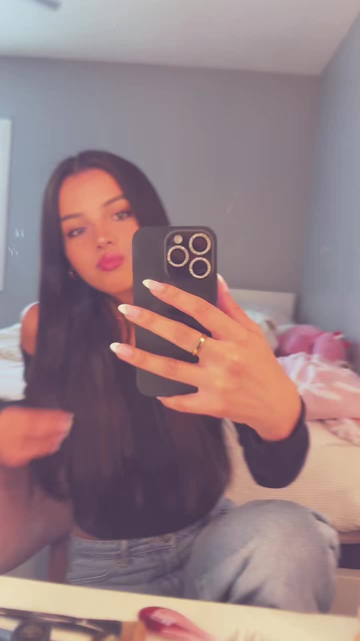 @KARISSMA🩷
