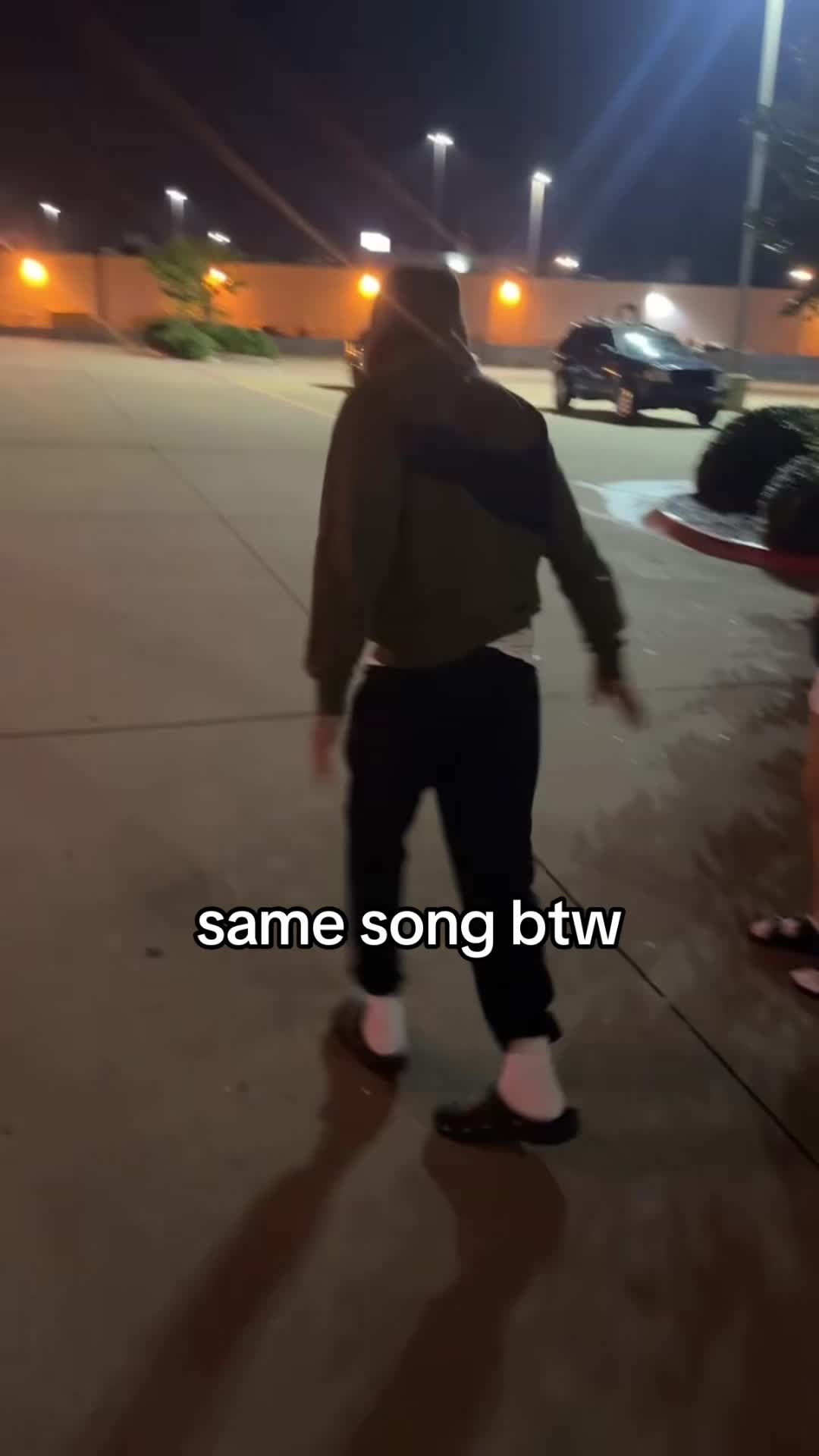 @User774