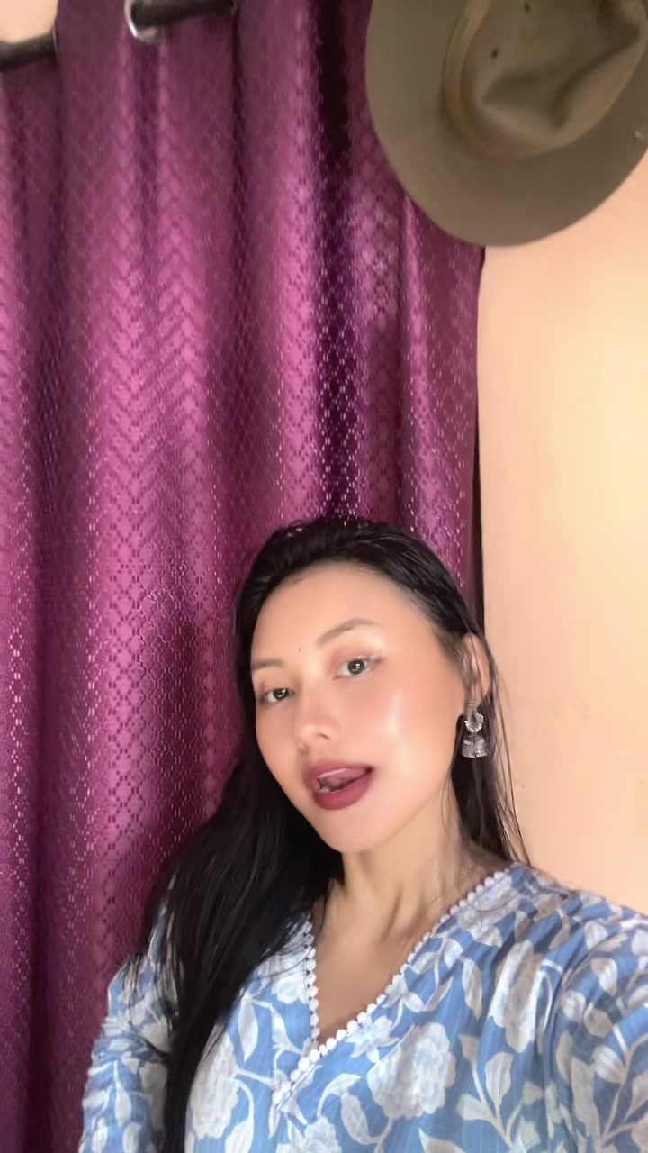 @😻