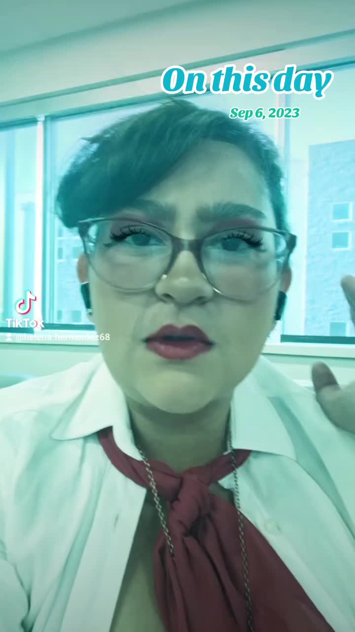 @Helena Hernandez