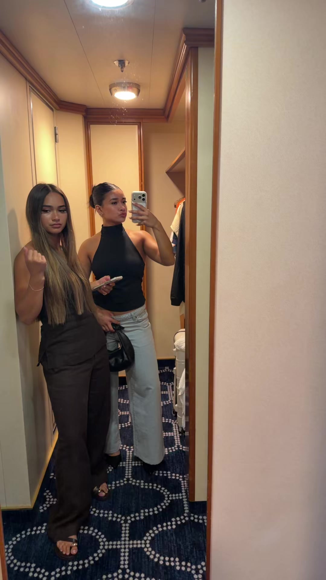 @YDKM