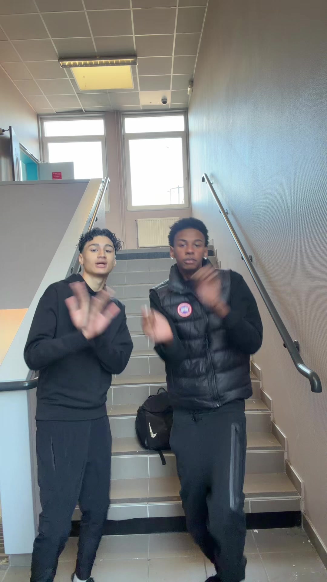 @R9B
