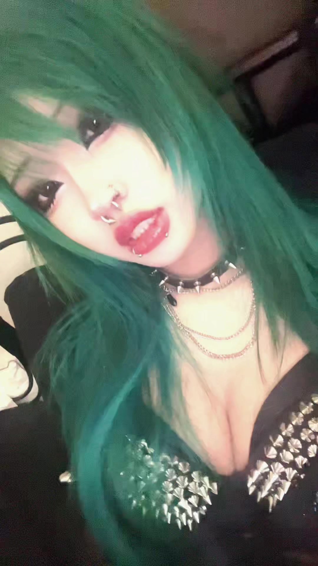 @rawrzani