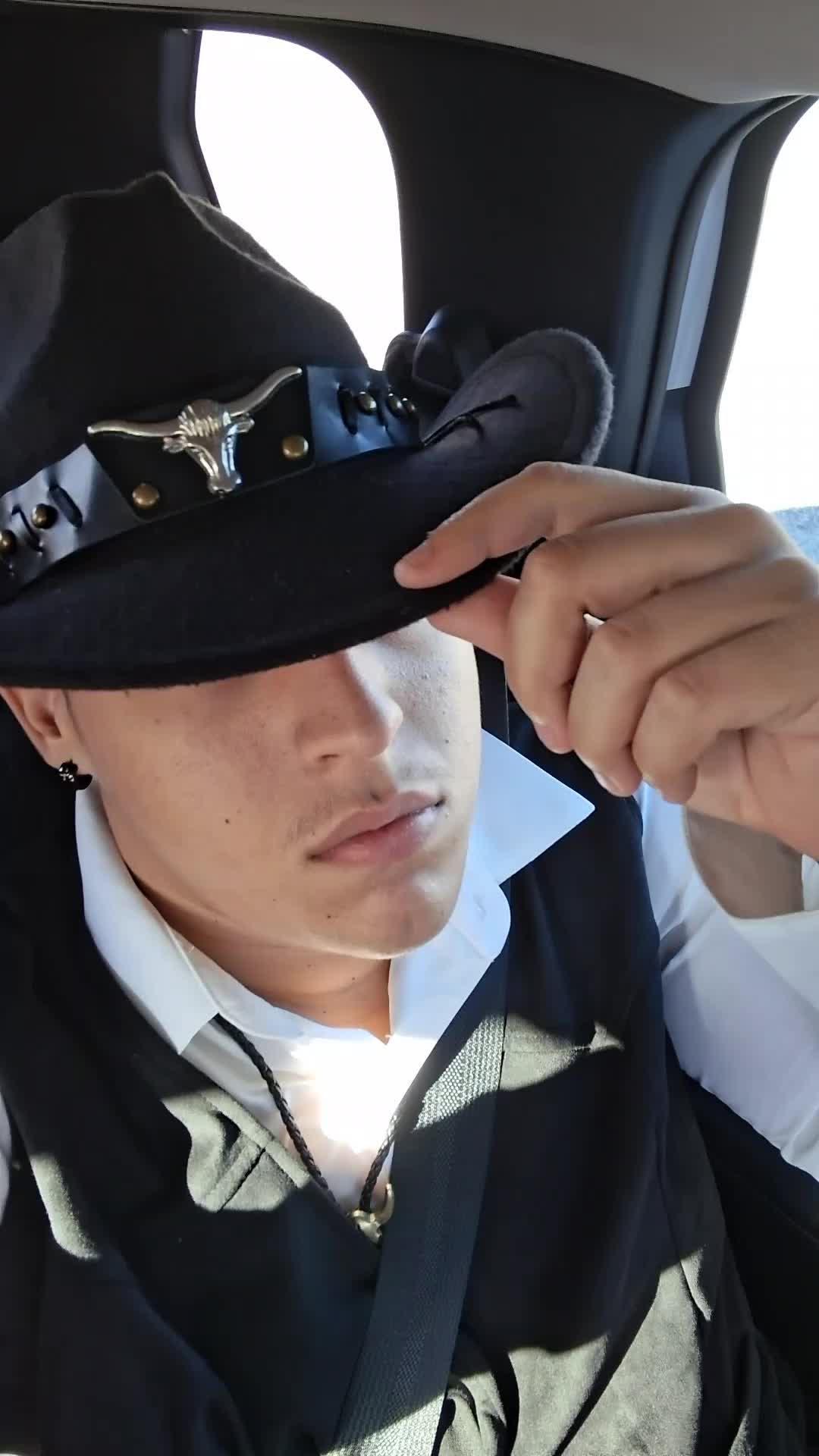 @LocosdePR