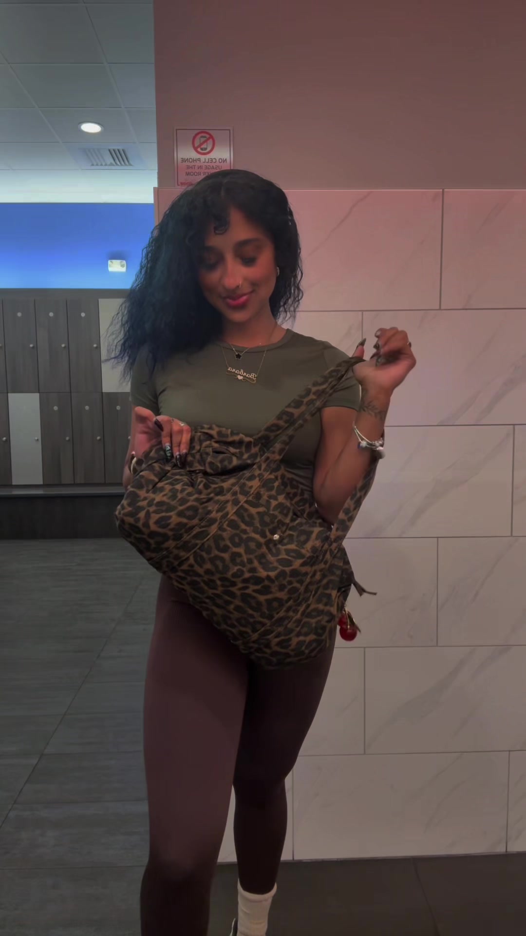 @Babz 💙🎒🇻🇪
