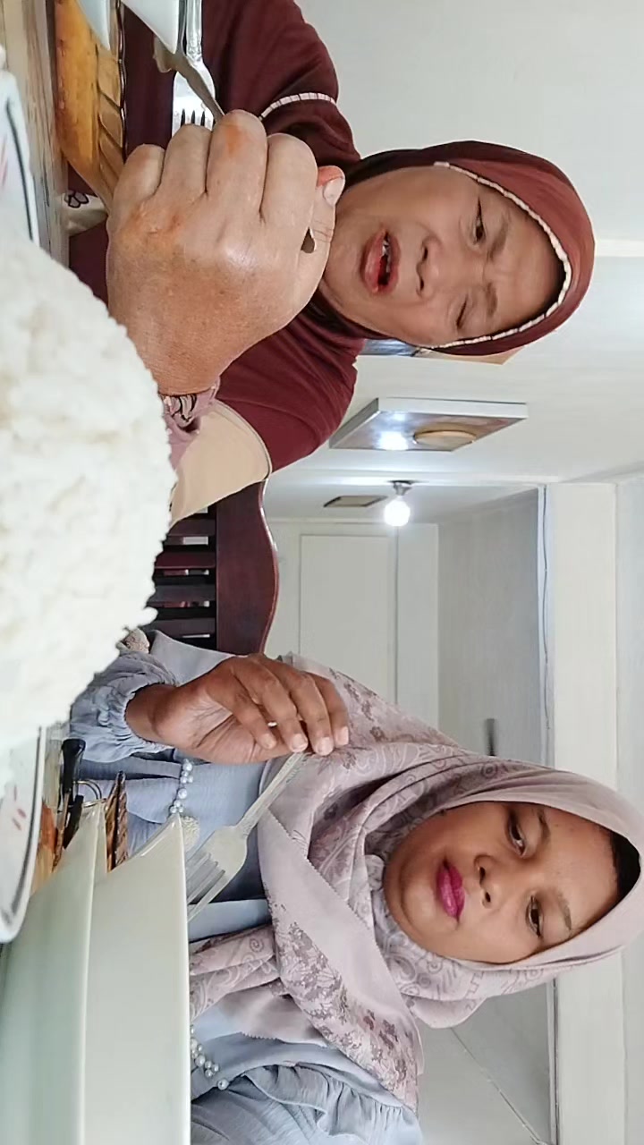 @Desyalif