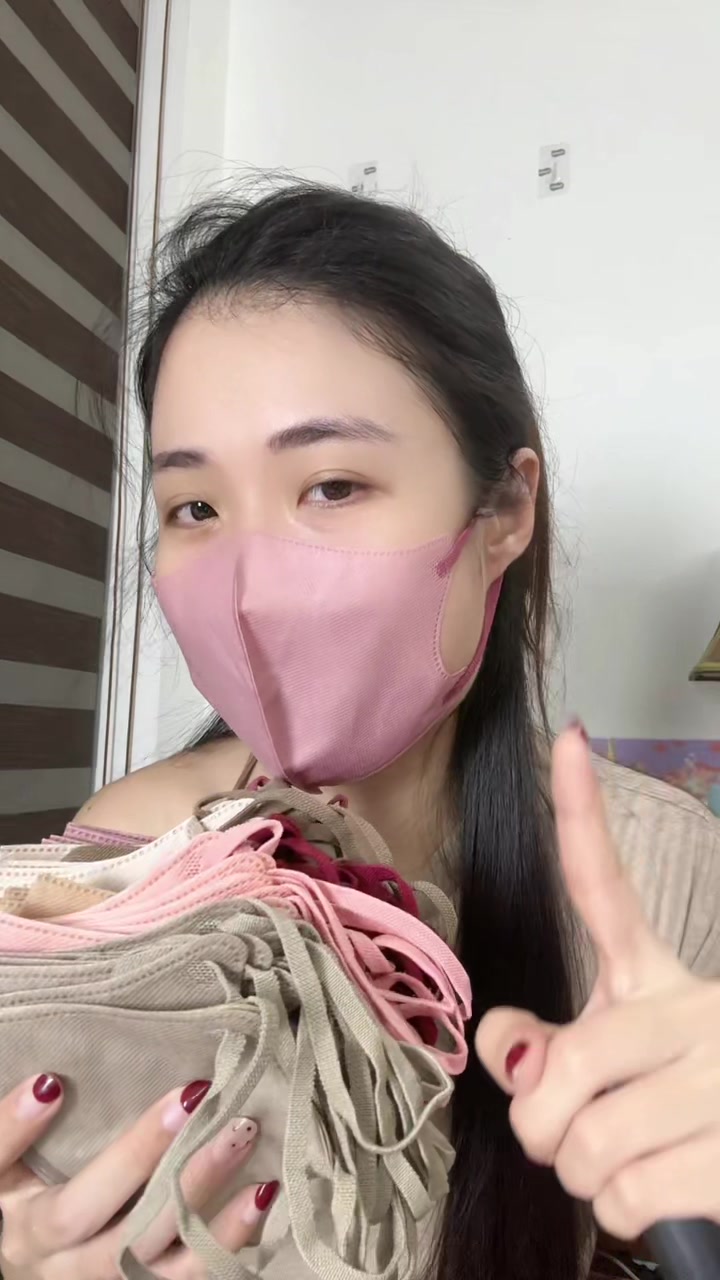 @Hoàng Anh