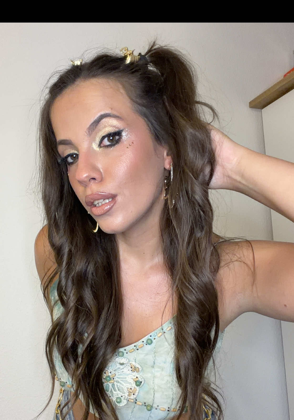 @Twinsicee
