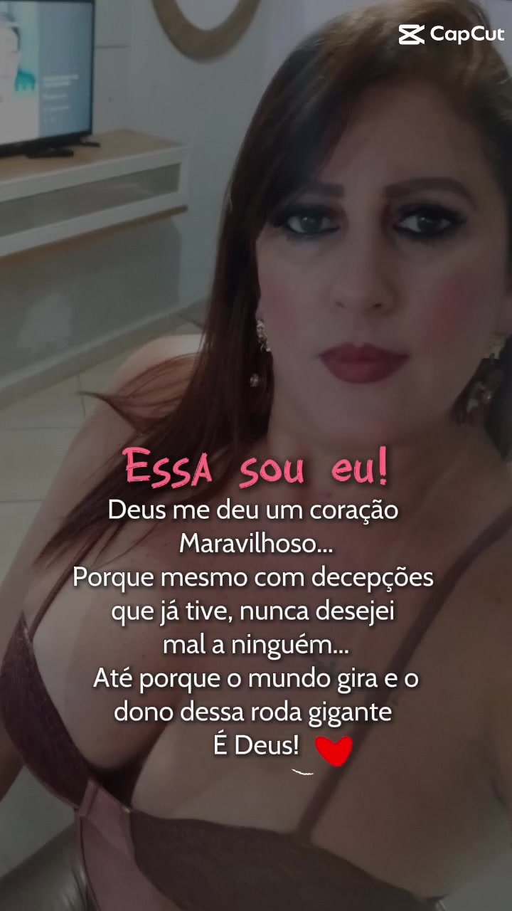 @Claudia Luiza
