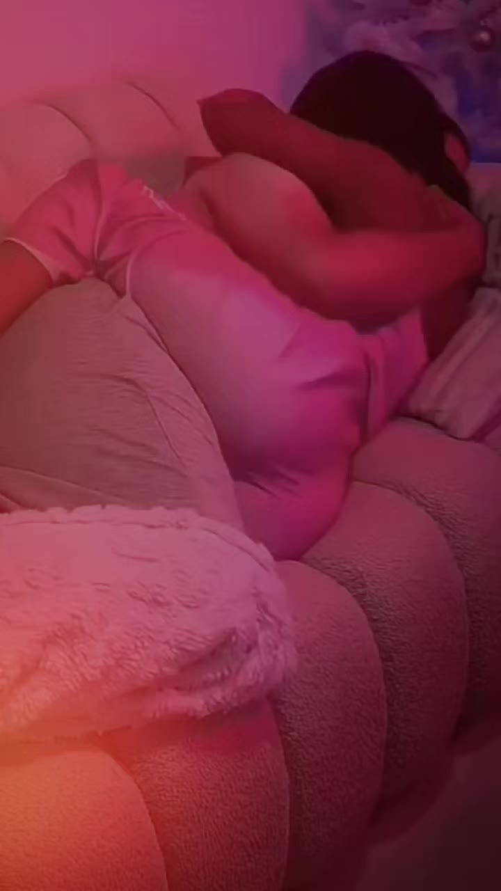 @ᵀʰᵃʸ ᶜᵃˡˡ ᵐᵉ ᶜʰⁱᵀᵃ🤫