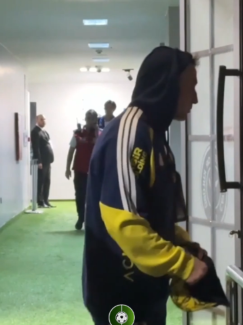 @FutbolArena