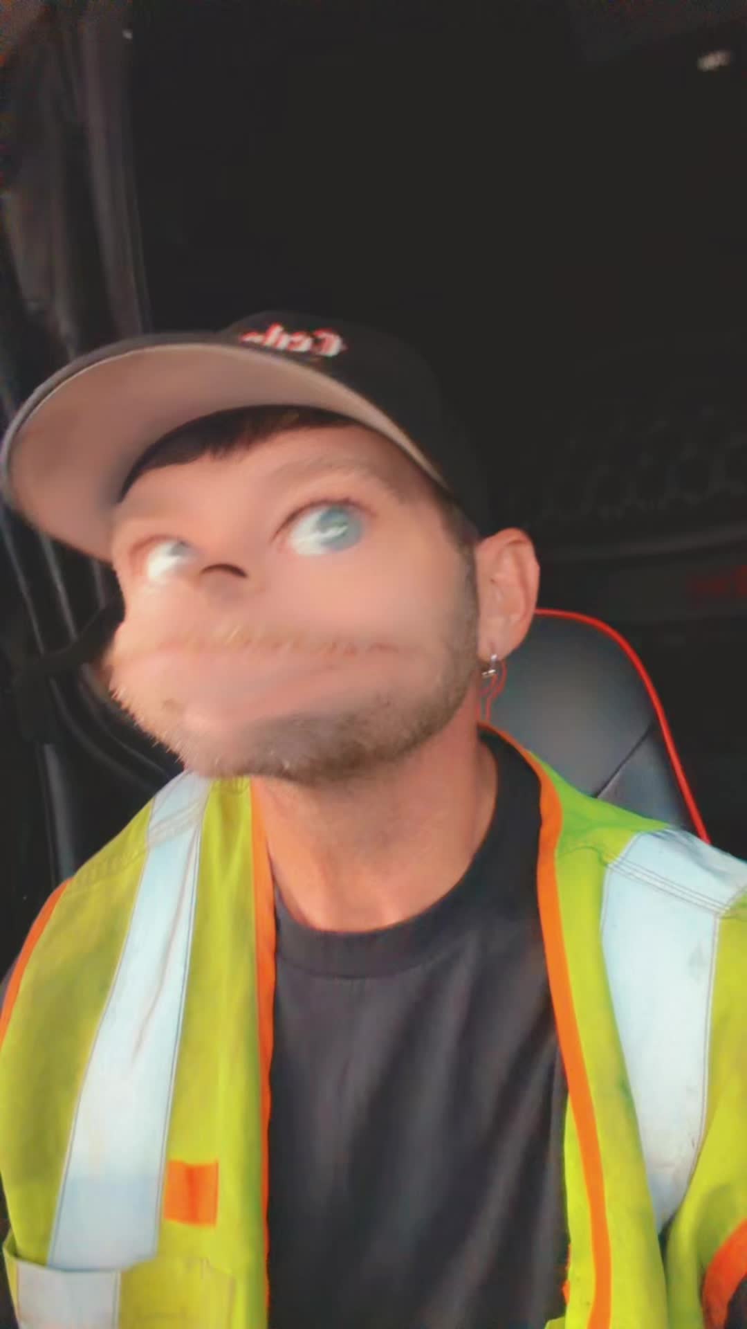 @Ricky_We_Is_He_It