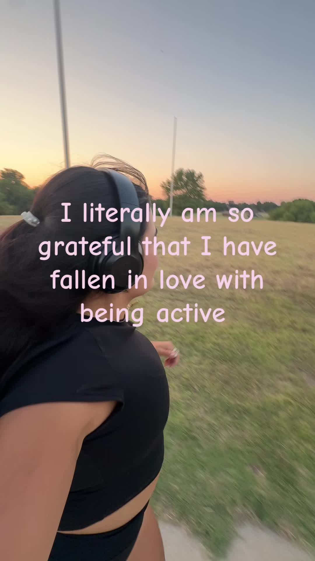 @Mariaxx18