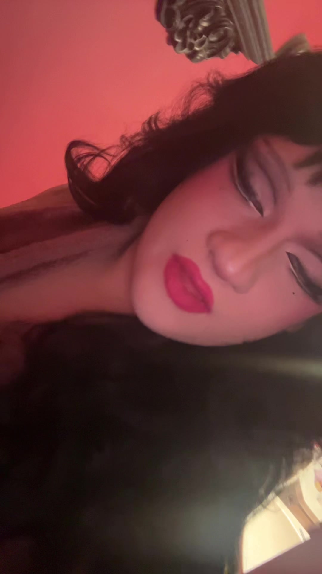 @Veeron&iuml;ka