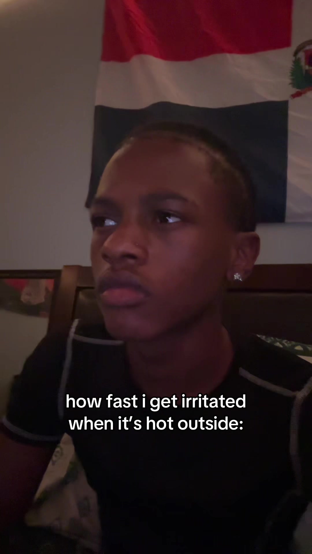 @️