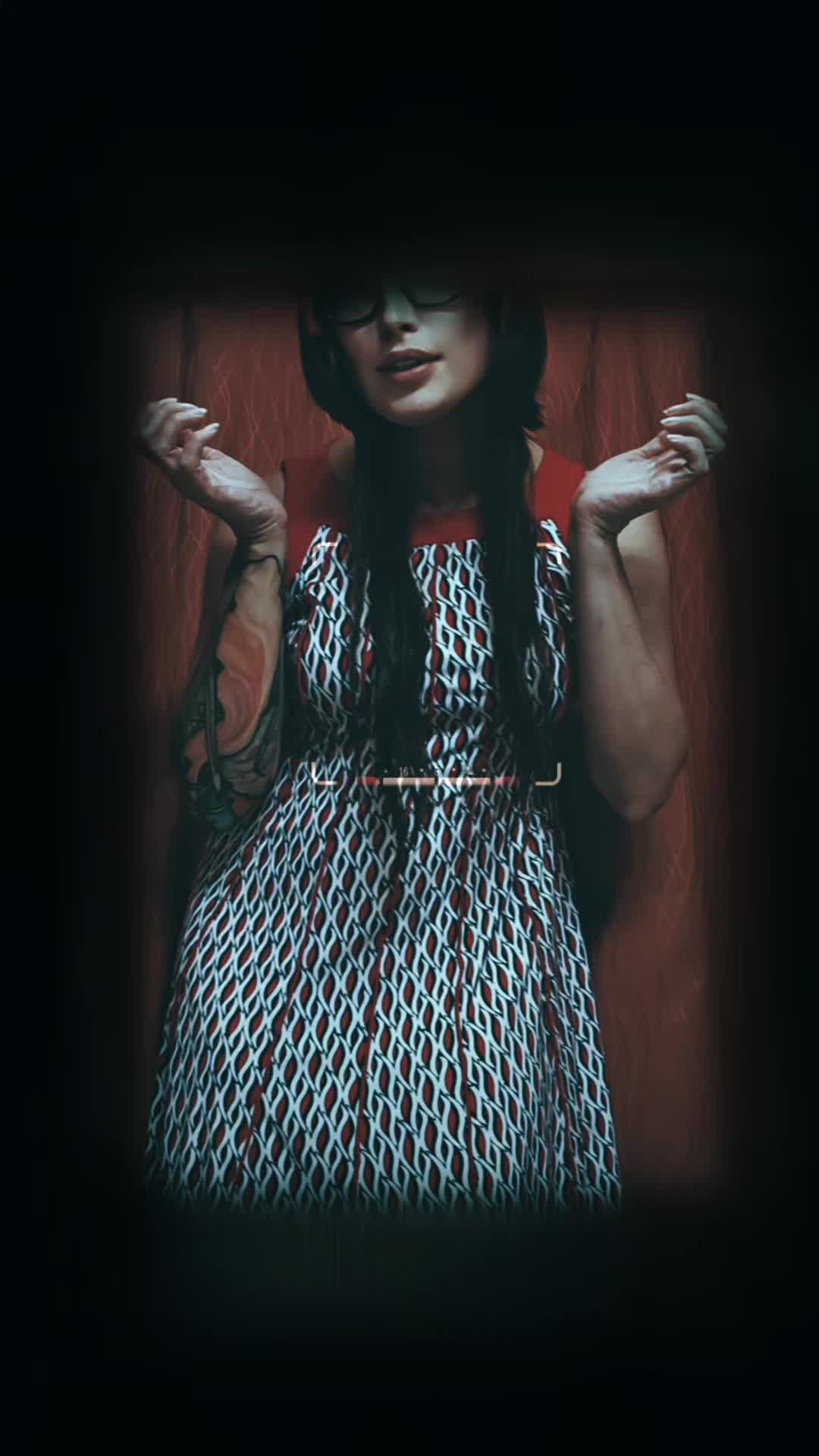 @Modern Medusa 🐍
