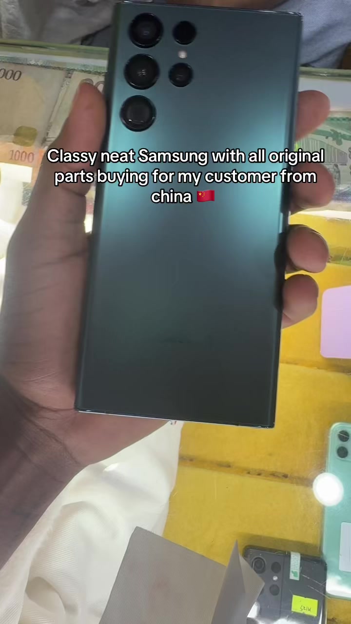 @Chillux 🇨🇳
