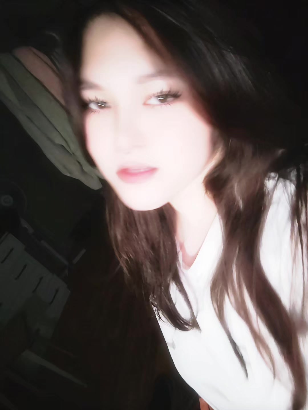 @Lilia Loner