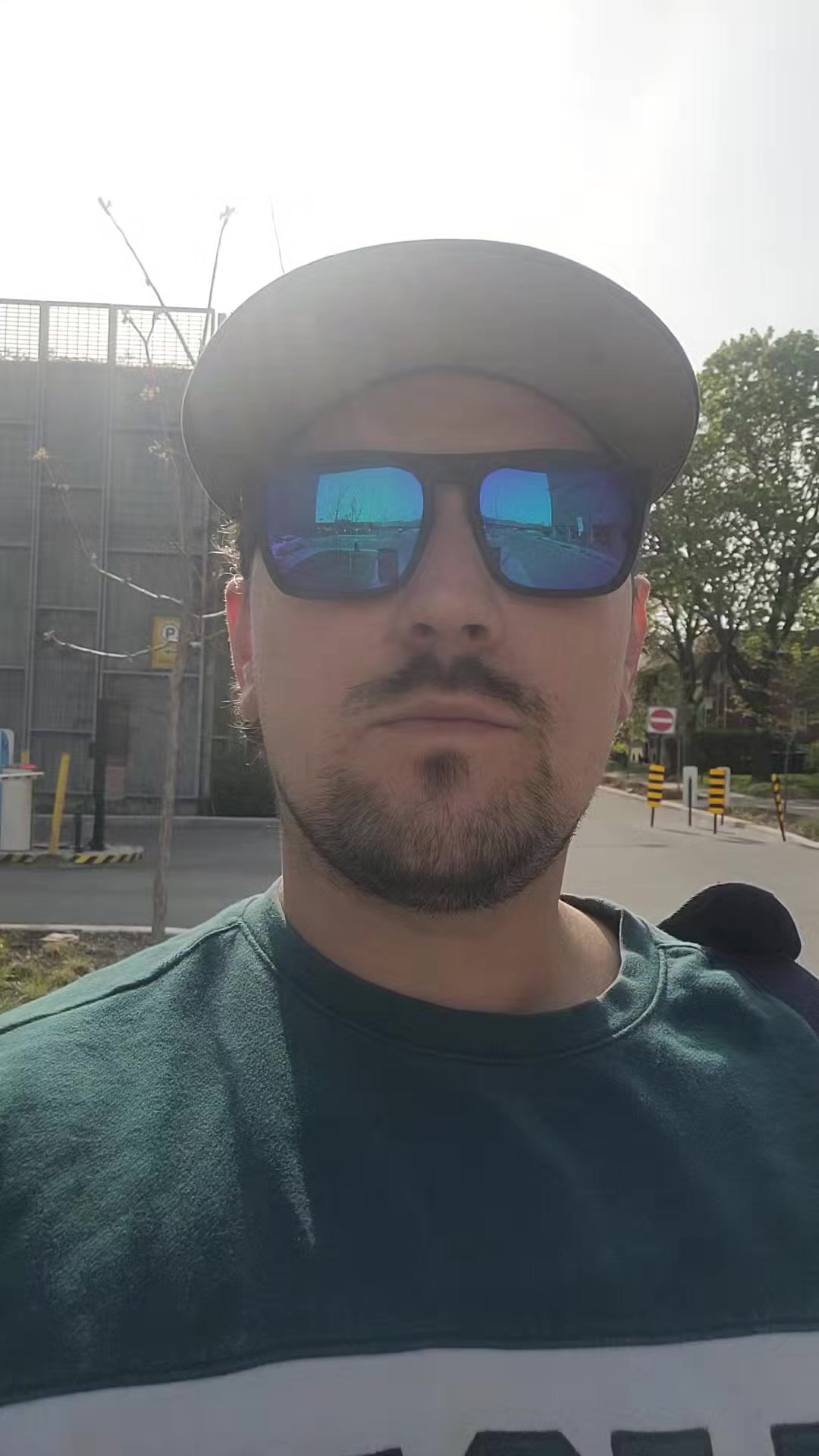 @Maxb3c