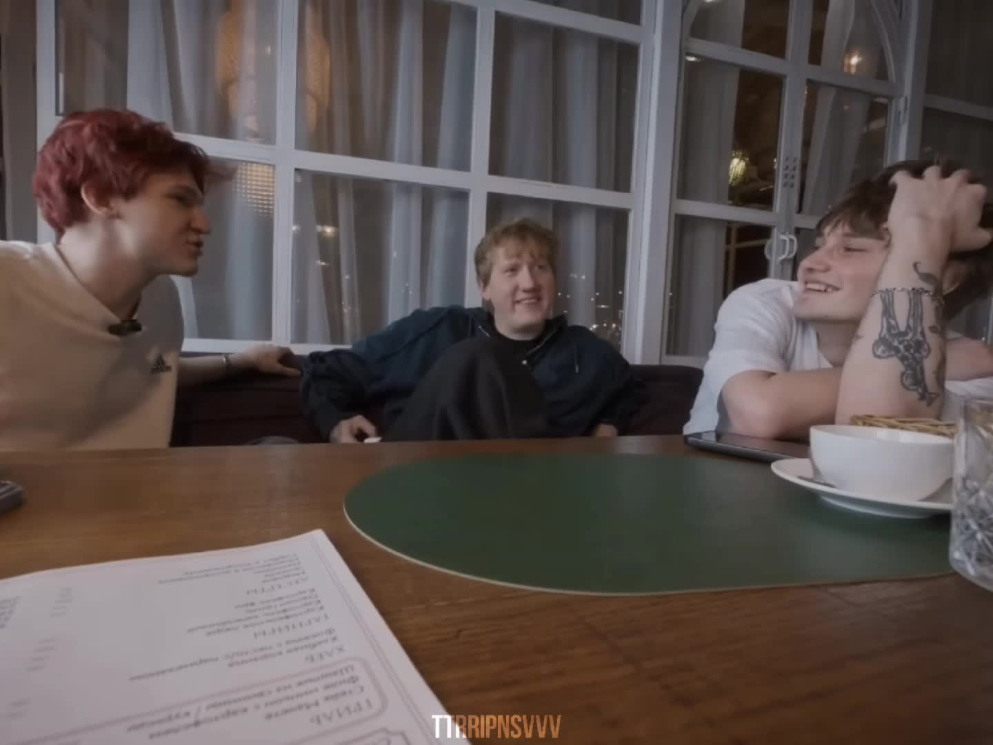 @лиля заныла