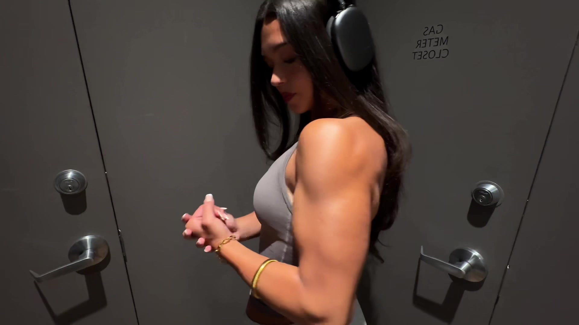 @KiaraLift