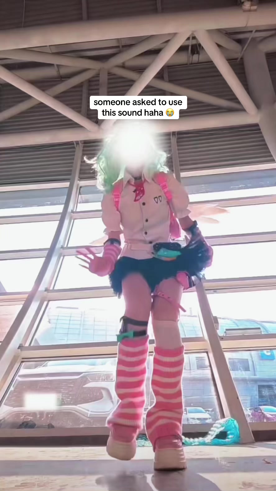 @mi&aacute;n.cos