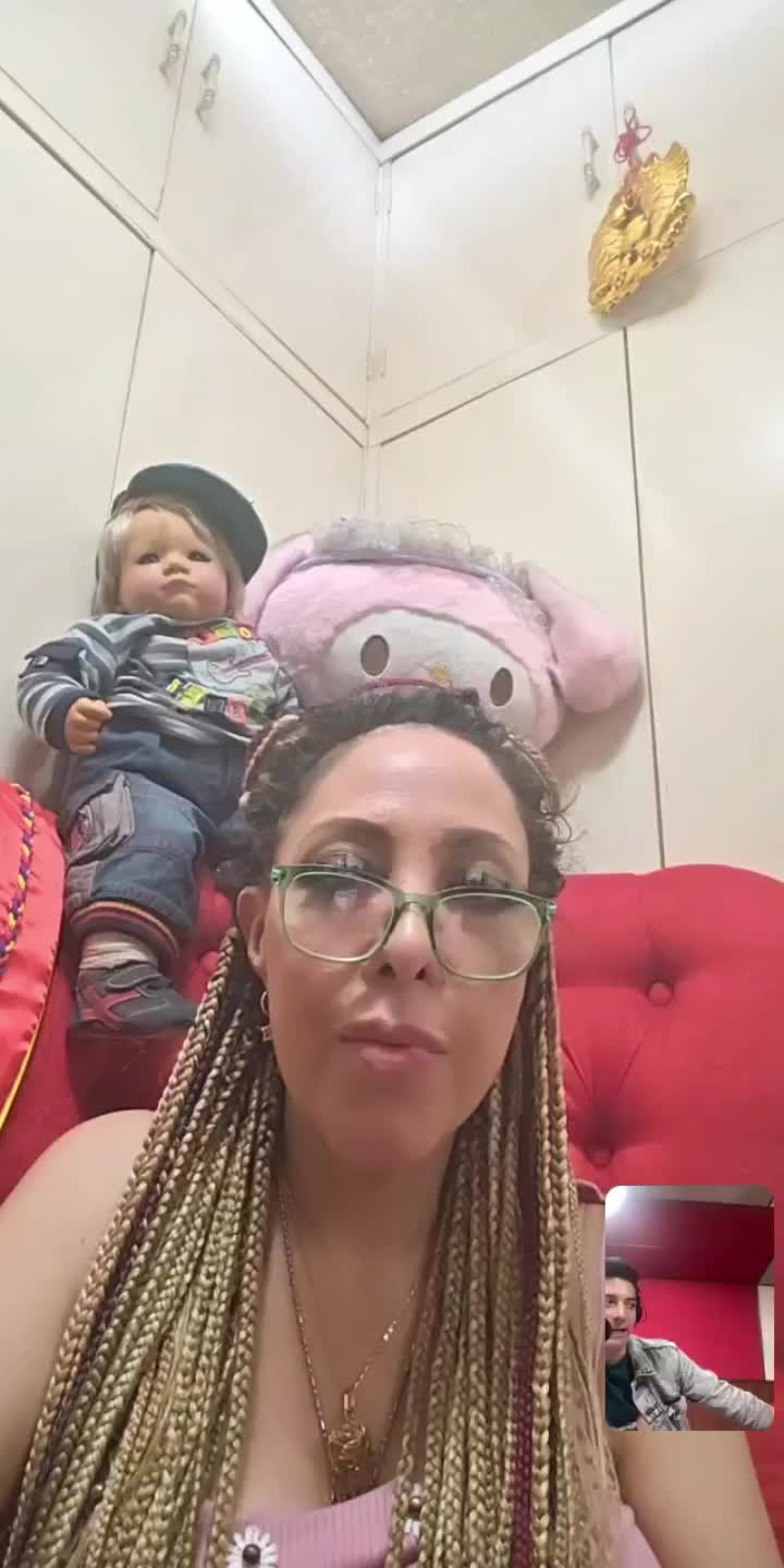 @MaryCarmen La G&uuml;era Oficial