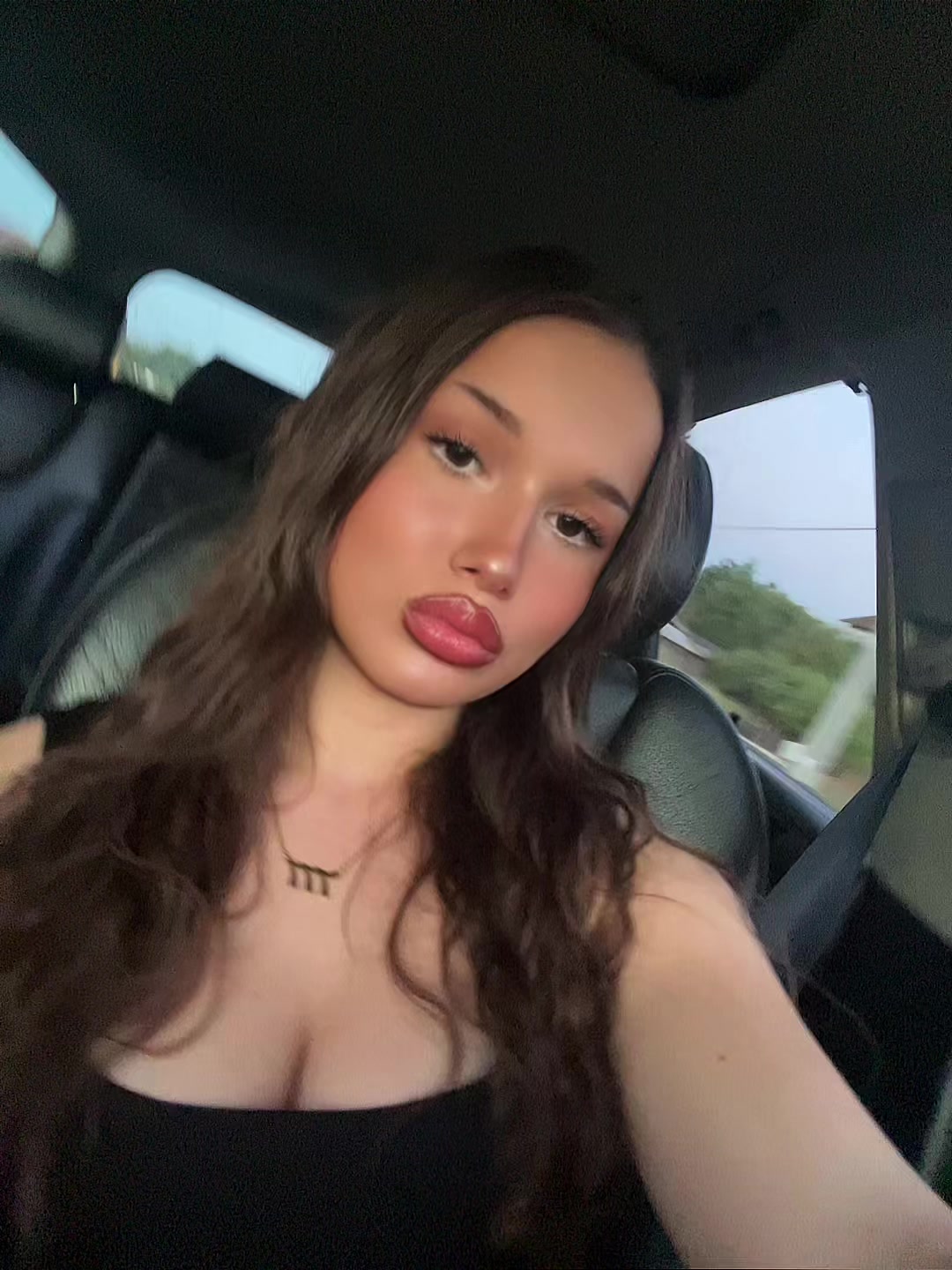 @🥥