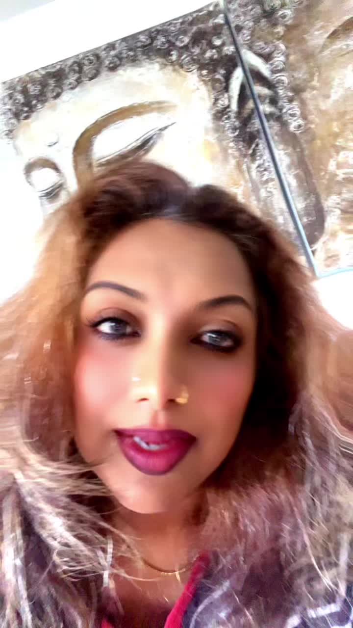 @Shobananava🇨🇦🇱🇰🇸🇬🇳🇬