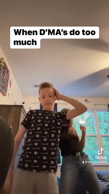 @KymSimsOfficial