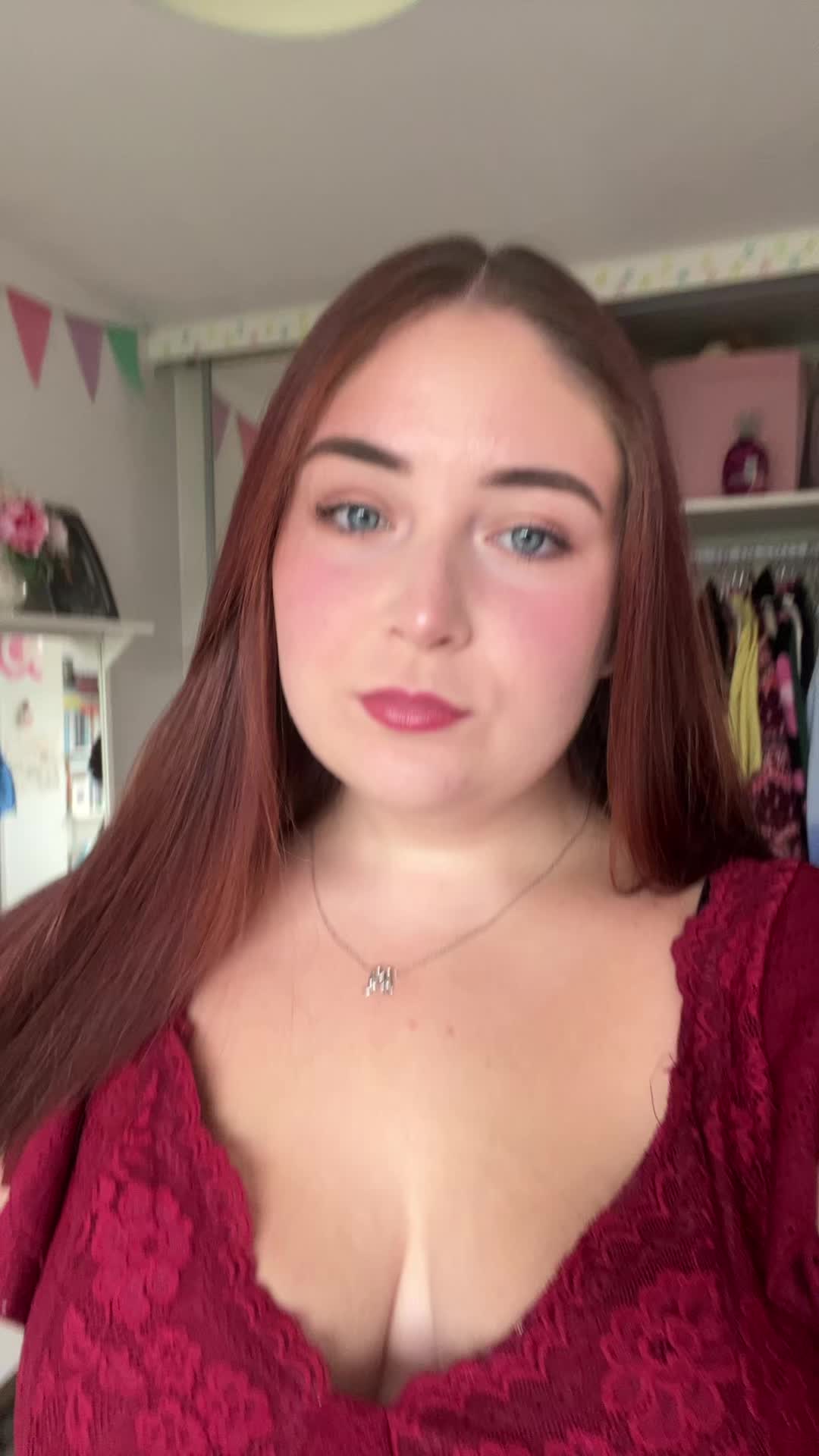@em🦦