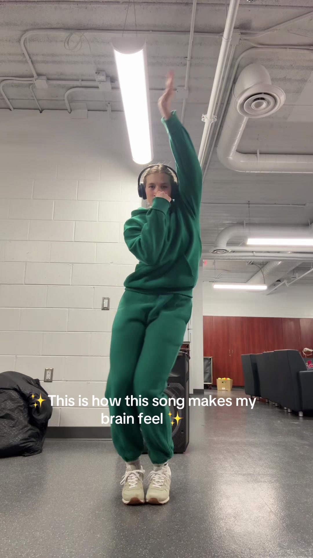 @Ava Decker