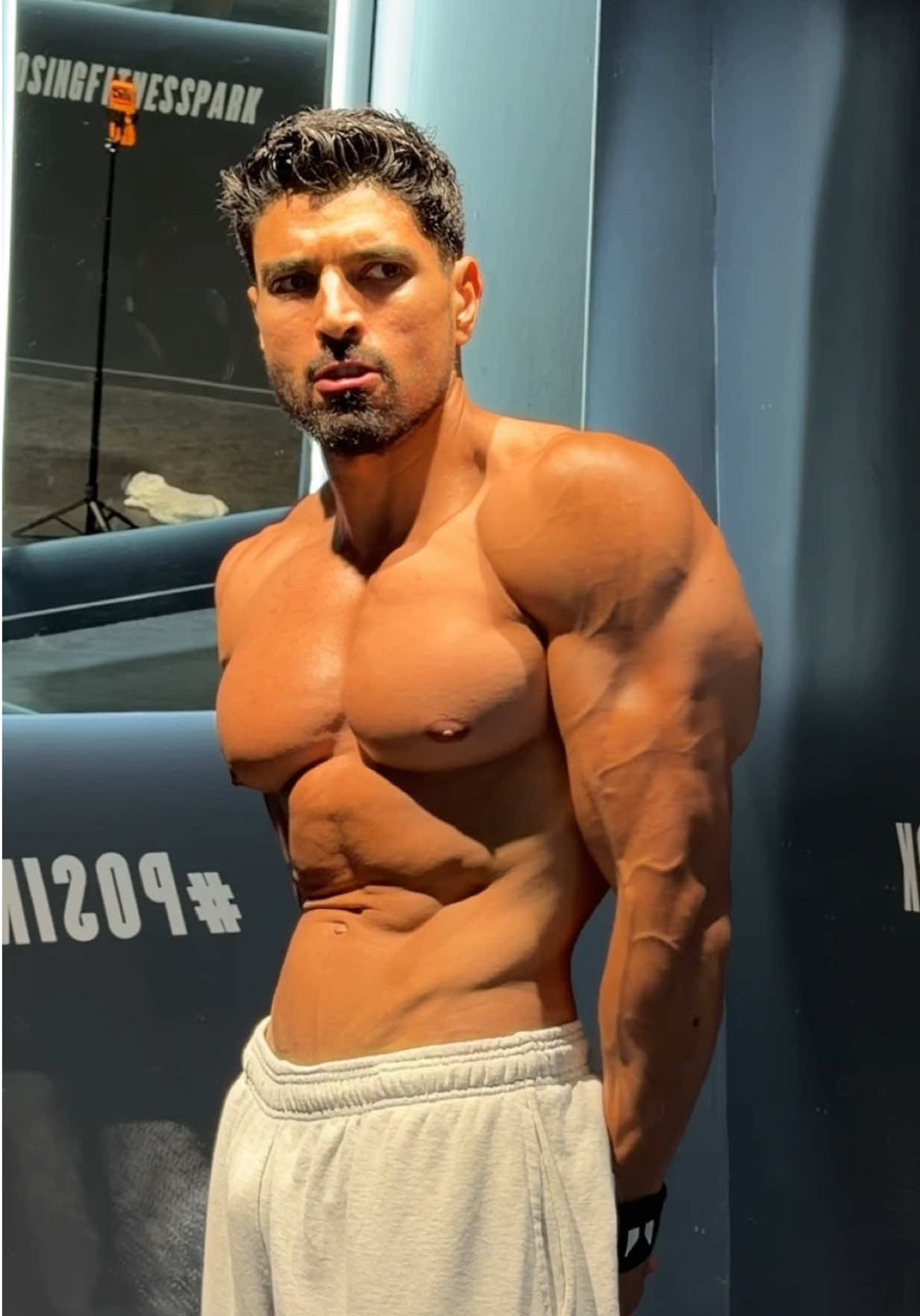 @laloutiktok