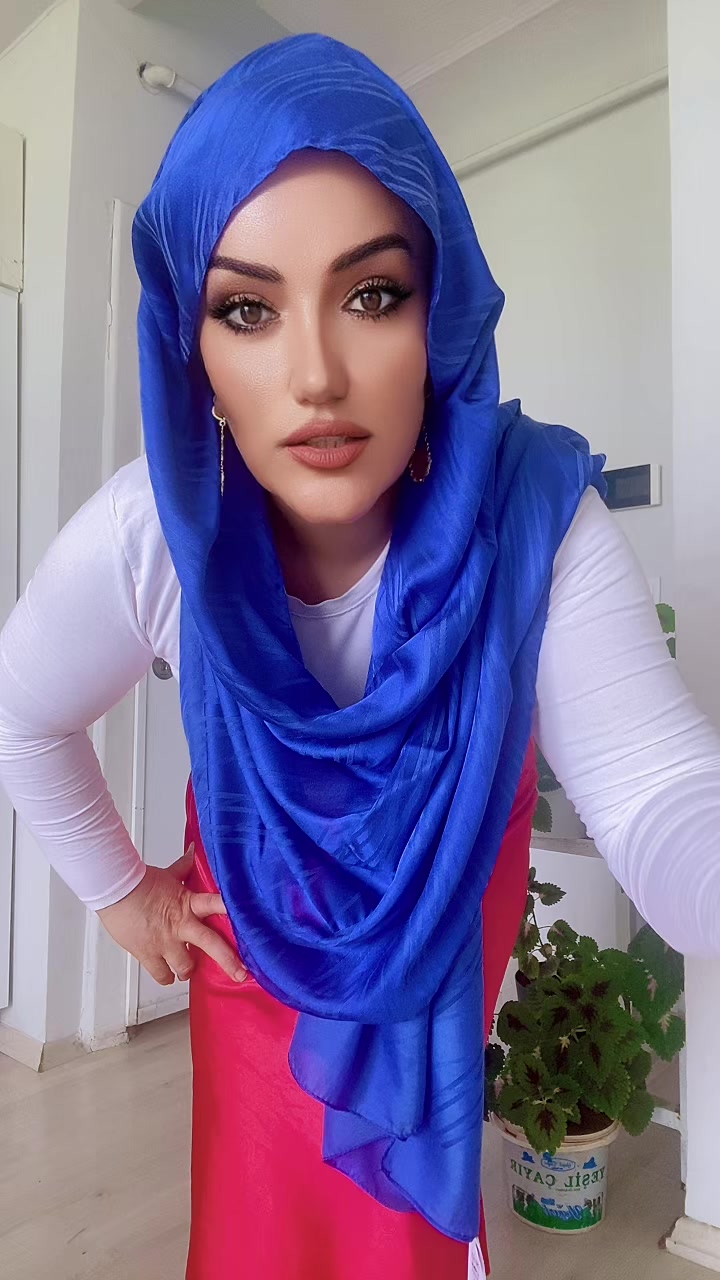 @Özlem zana