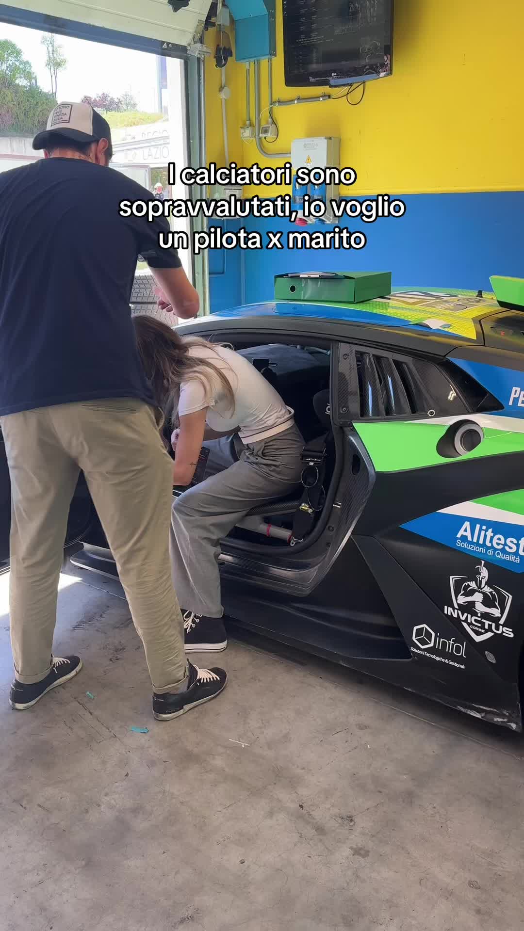 @Arutnevaigroig