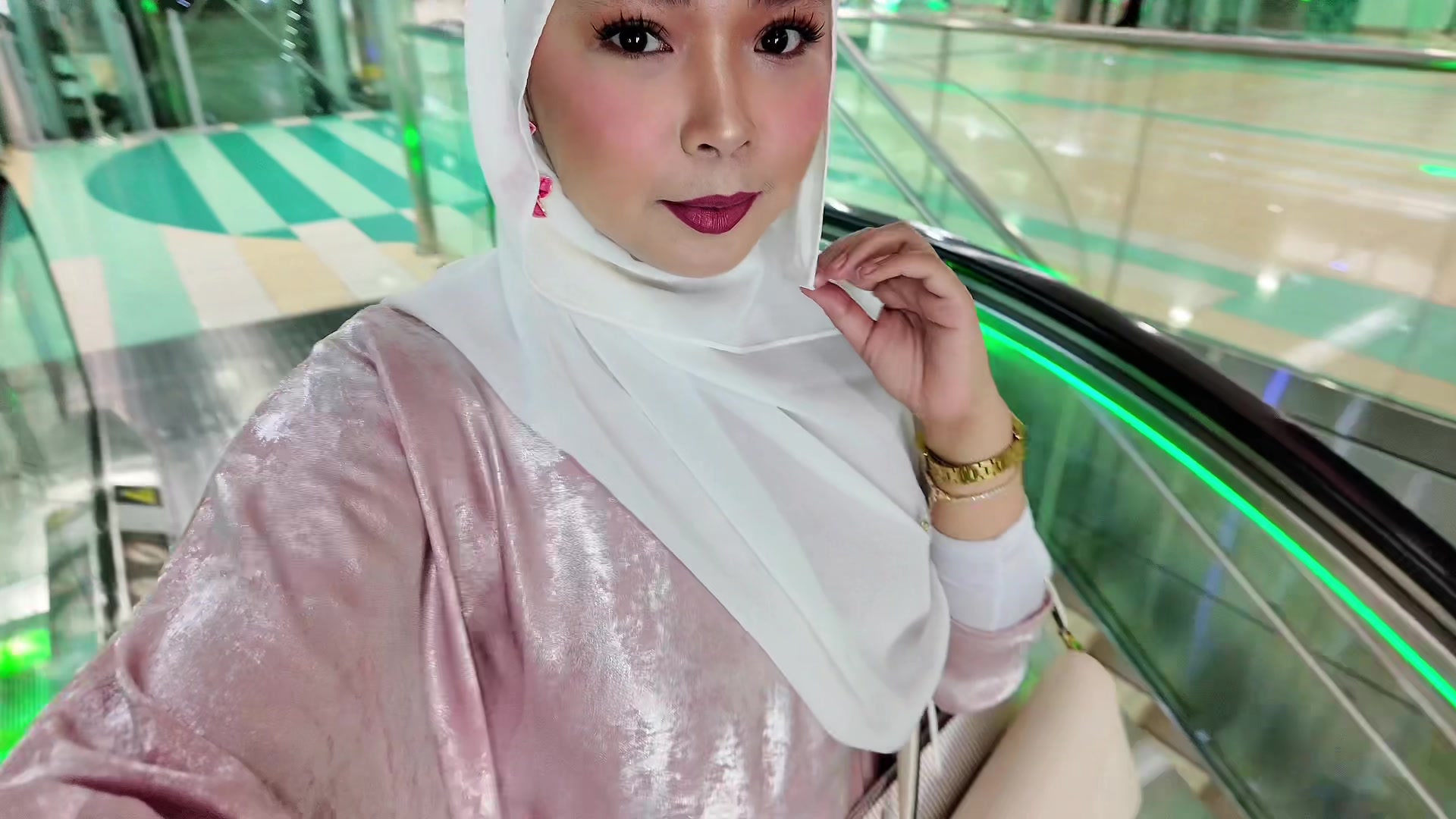 @Aiza in Dubai ๐ต๐ญ๐ฆ๐ช