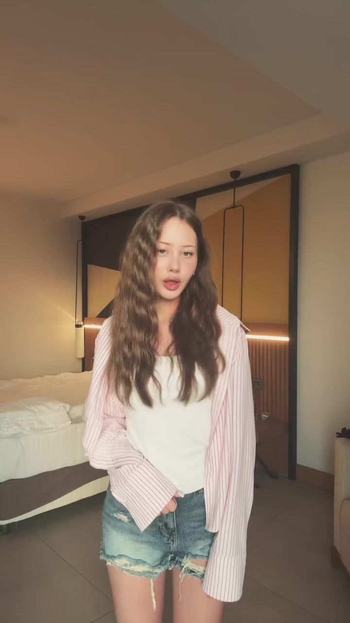 @Ааня
