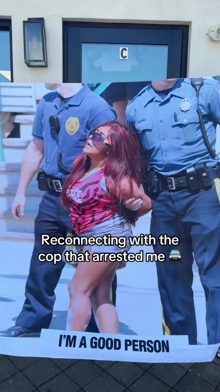 @Snooki