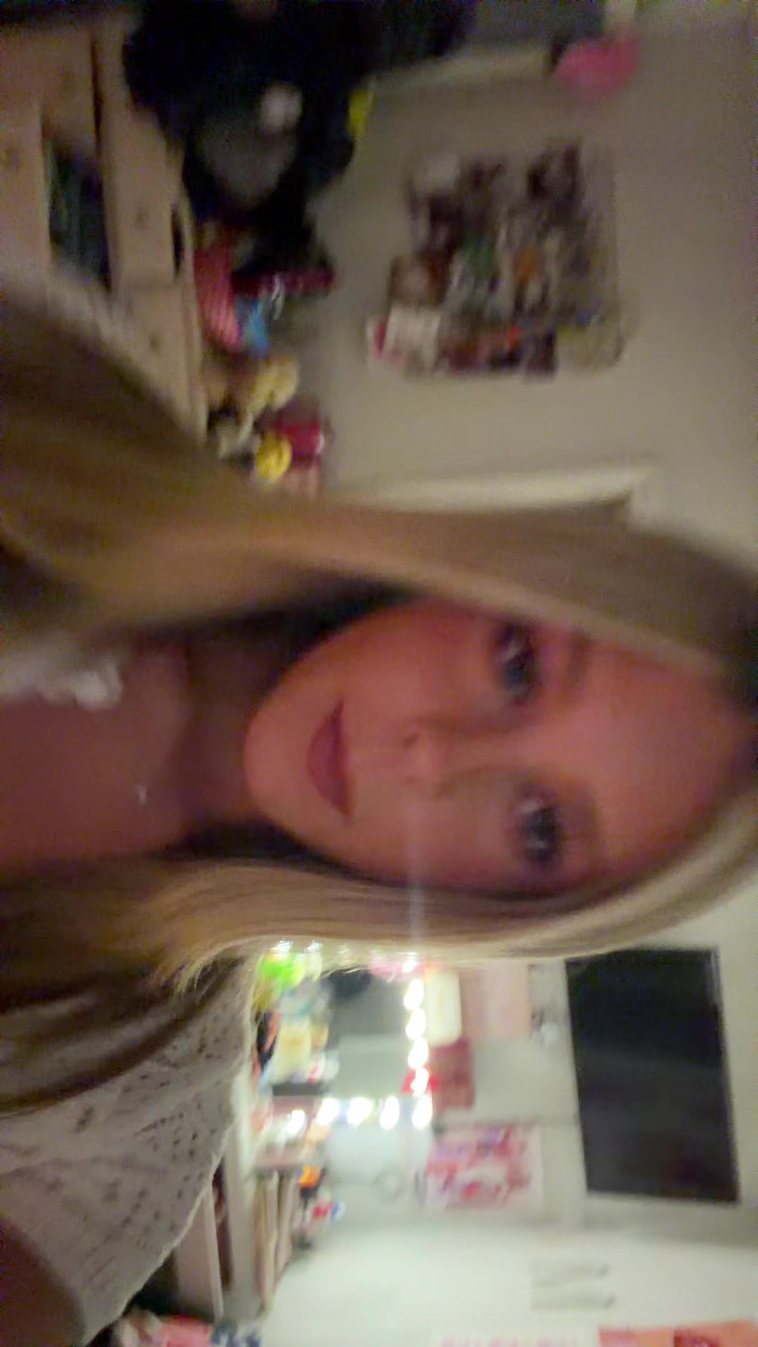 @makenzie