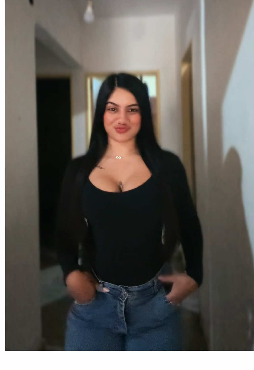@𝒟