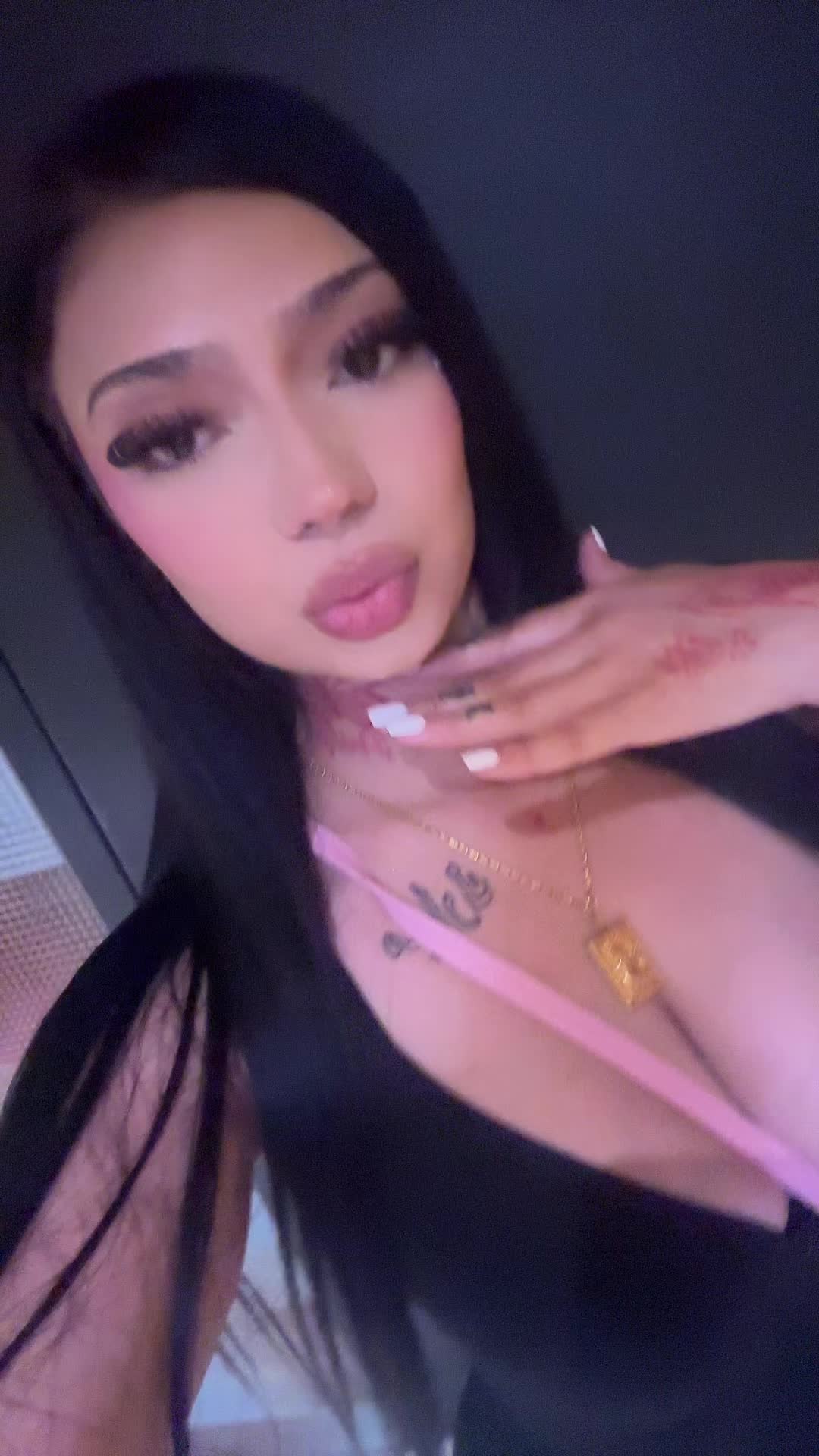 @Aysslin