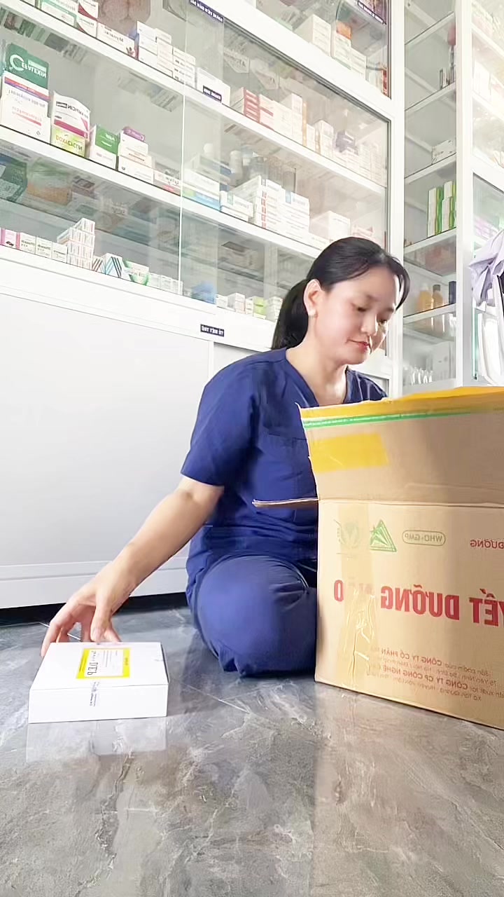 @NT HO&Agrave; VẠN THẮNG