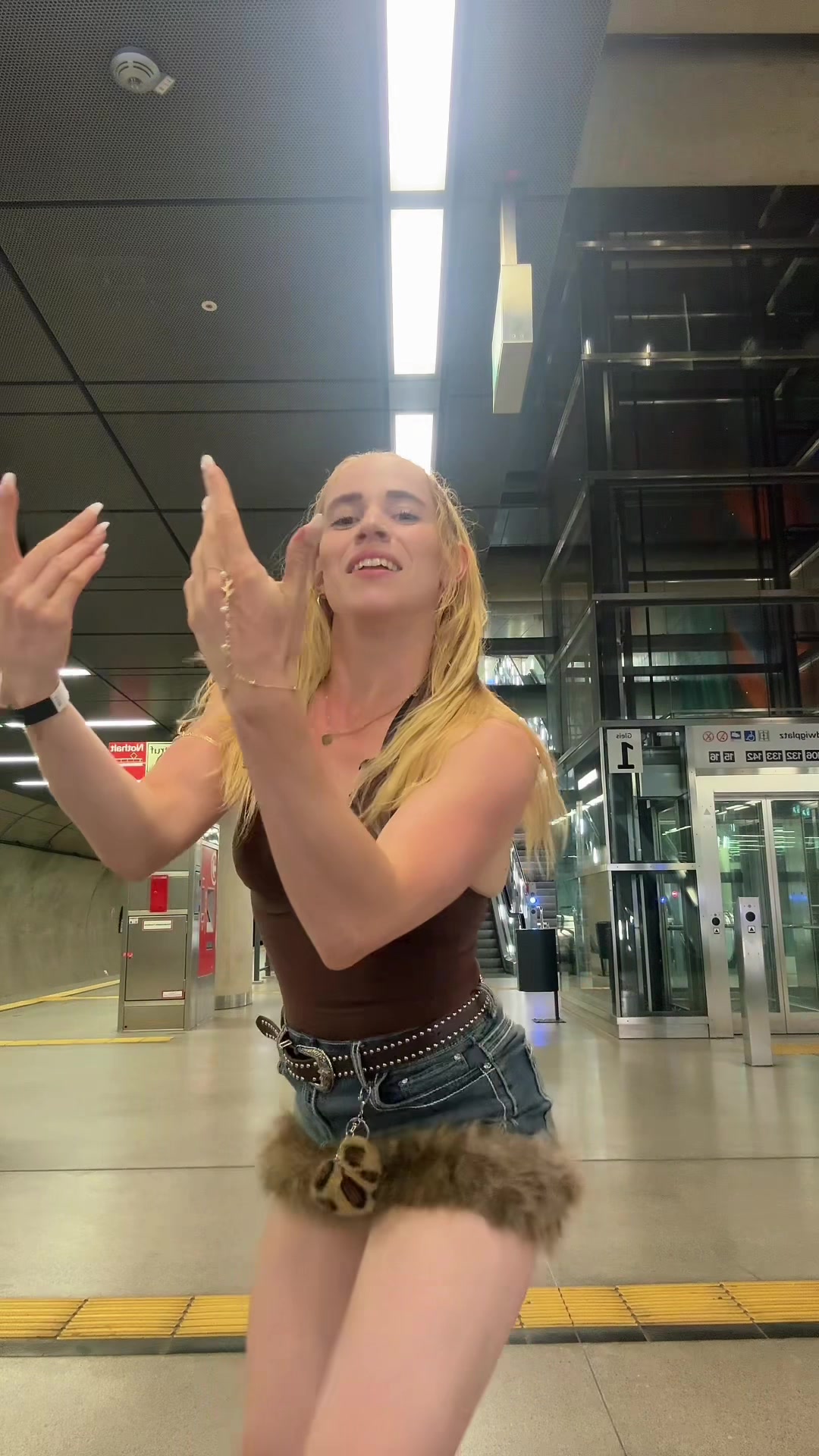 @Julika