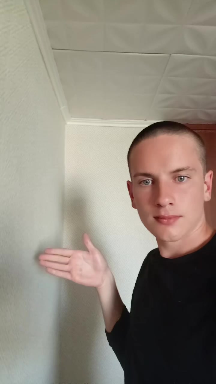 @Артём Кисте́нь 🔨