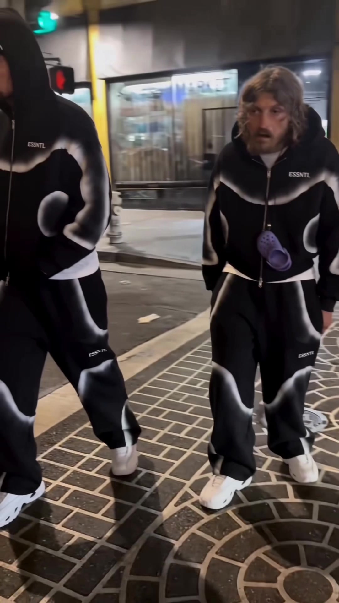 @ESSNTL®