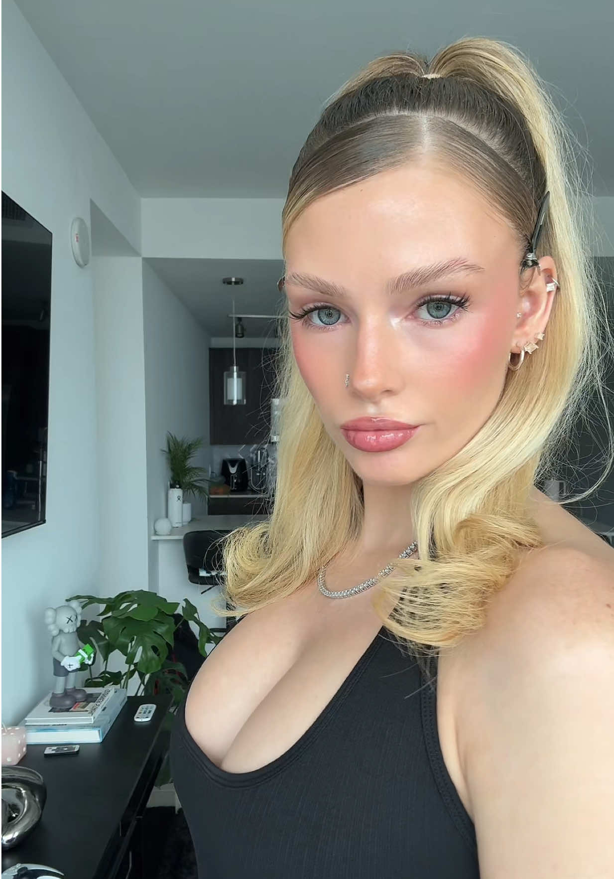 @laniiiboo