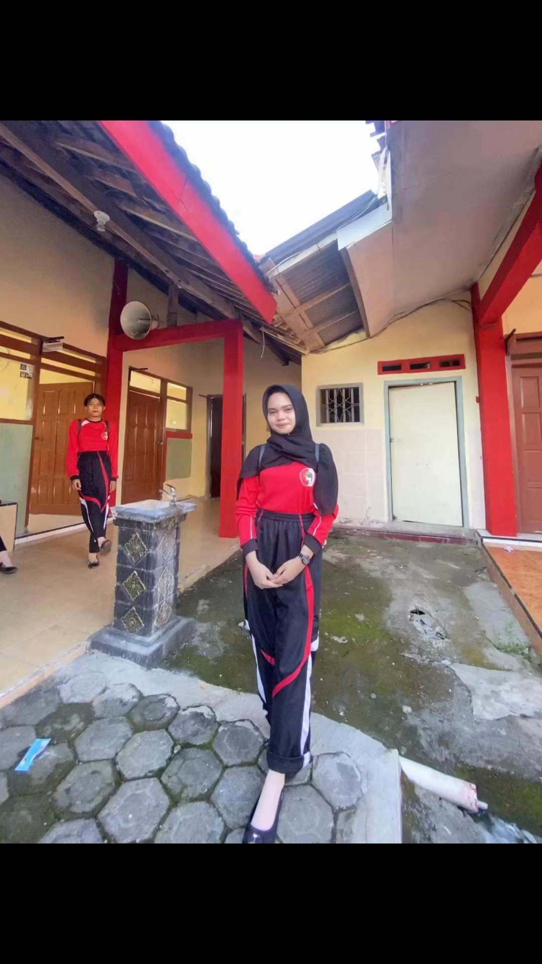 @iki.s.aja