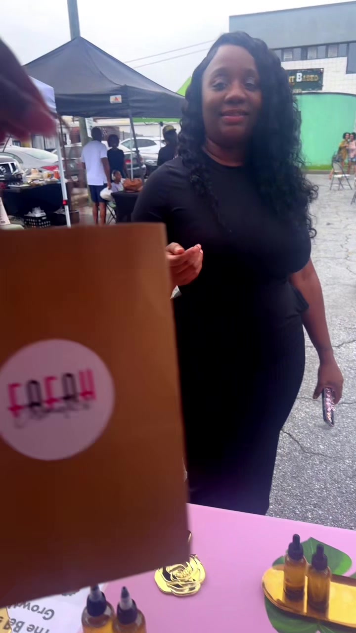 @Fafah | Beauty with Purpose