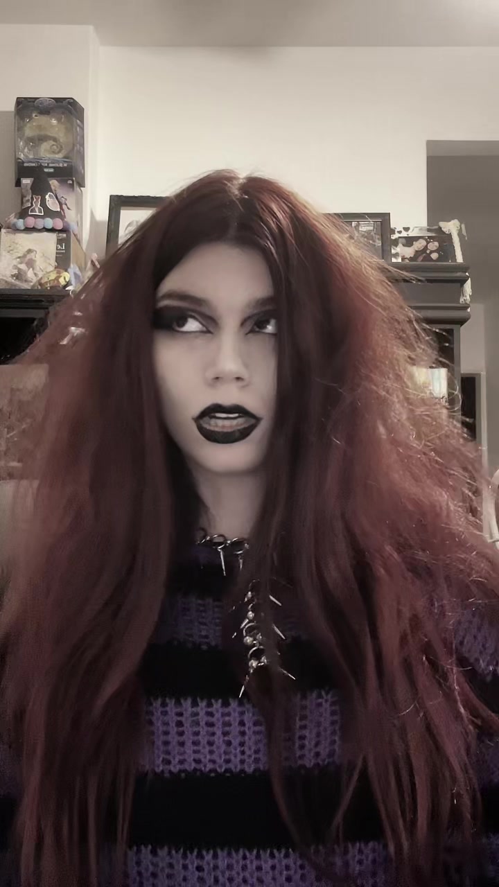 @acronica ᛑᛗᛛ